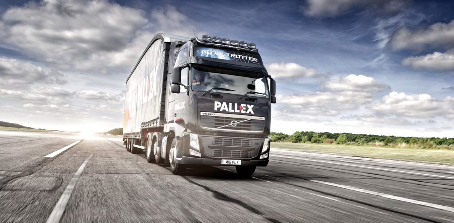 An HGV with Pall Ex logo on front