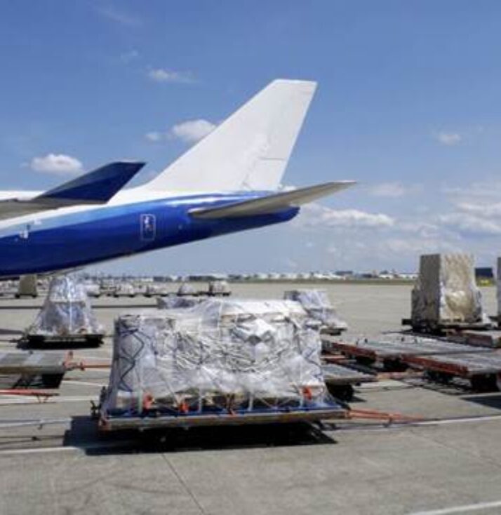 Cargo plane unloading